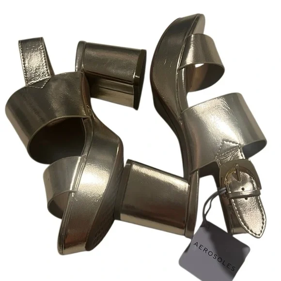 Aerosoles Camilia Gold Metallic Straps Buckle Platform Sandals Size 7 NWOB - Picture 3 of 9